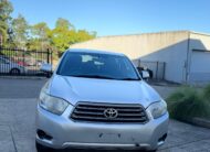 2010 Toyota Kluger KX-R GSU40R Wagon in Silver.