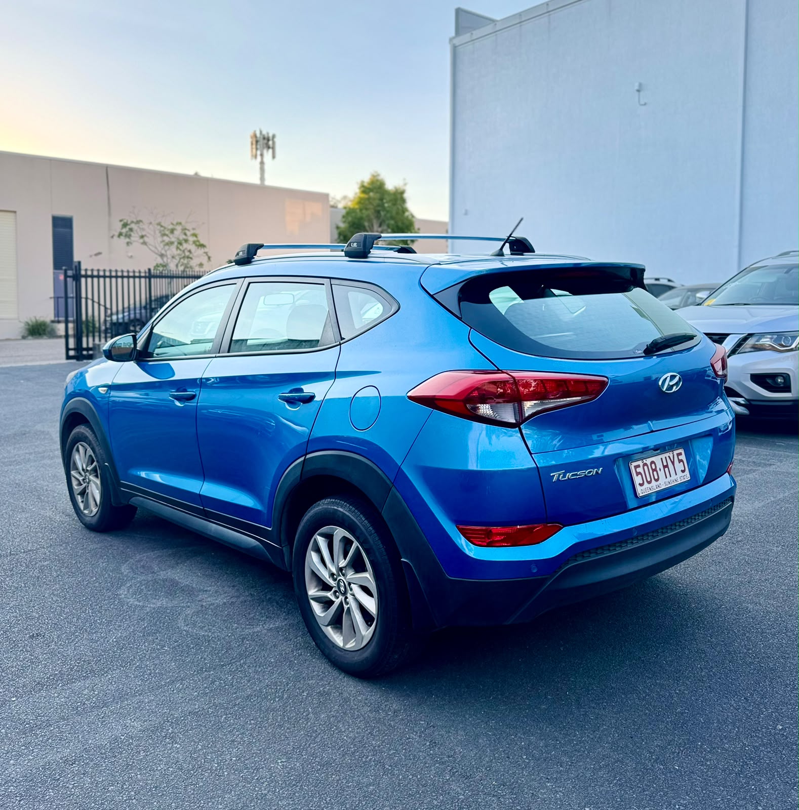 2015 Hyundai Tucson Active TLE Wagon in Blue.
