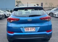 2015 Hyundai Tucson Active TLE Wagon in Blue.