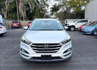 2016 Hyundai Tucson Active X TL Wagon in Silver.