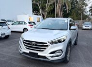 2016 Hyundai Tucson Active X TL Wagon in Silver.