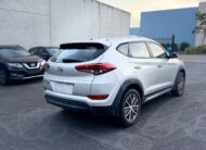 2016 Hyundai Tucson Active X TL Wagon in Silver.