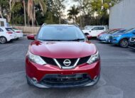 2016 Nissan Qashqai Ti S/Wagon in Red.