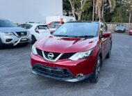 2016 Nissan Qashqai Ti S/Wagon in Red.