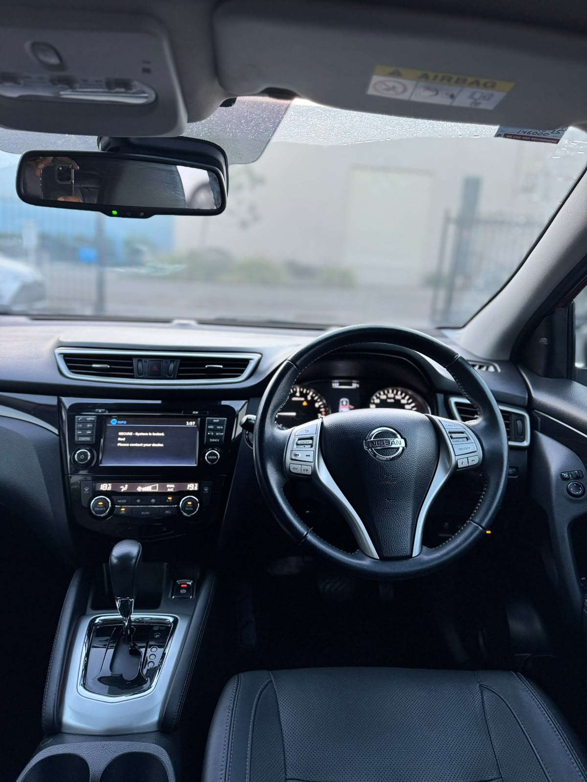 2016 Nissan Qashqai Ti S/Wagon in Red.