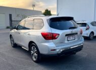 2017 Nissan Pathfinder ST-L R52 Series II MY17 Wagon in Silver.