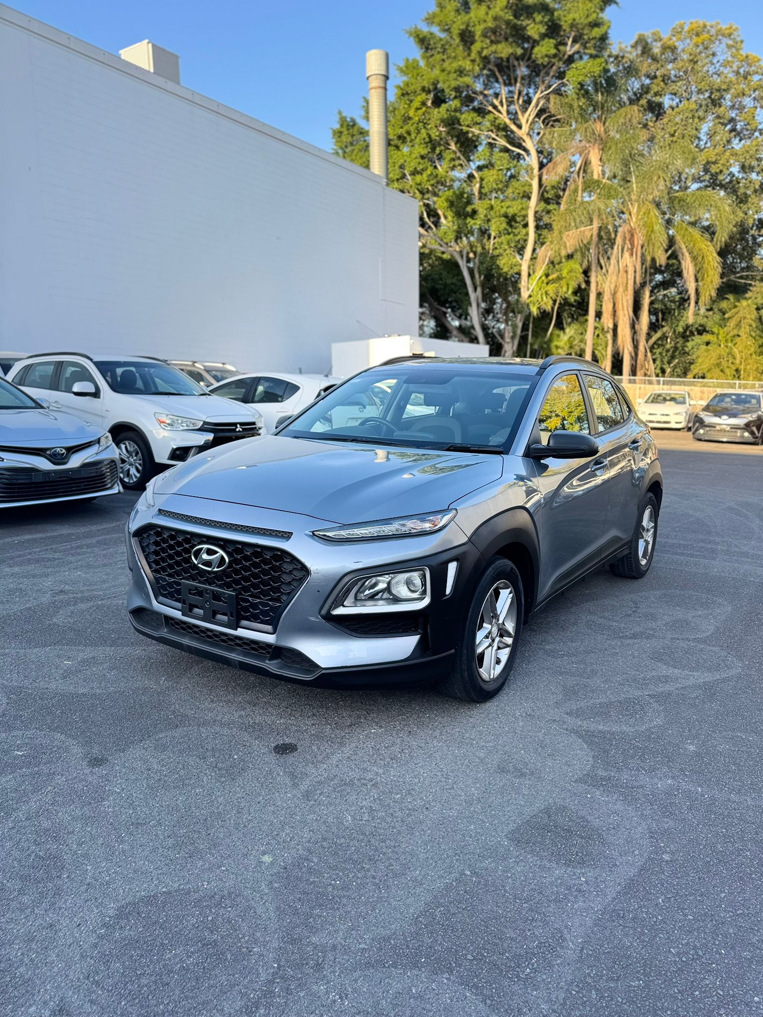 2018 Hyundai Kona Active SUV in Grey.