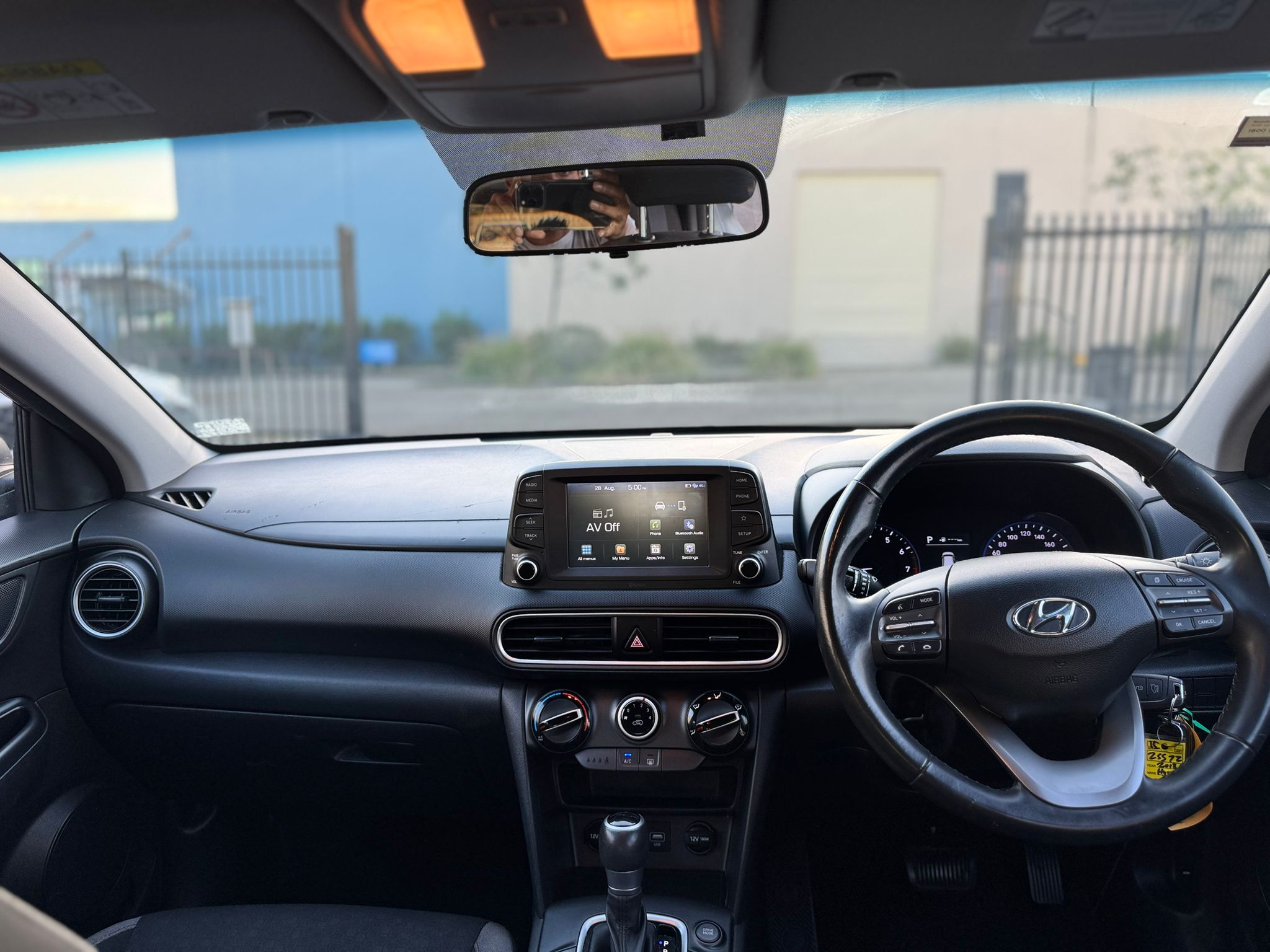 2018 Hyundai Kona Active SUV in Grey.