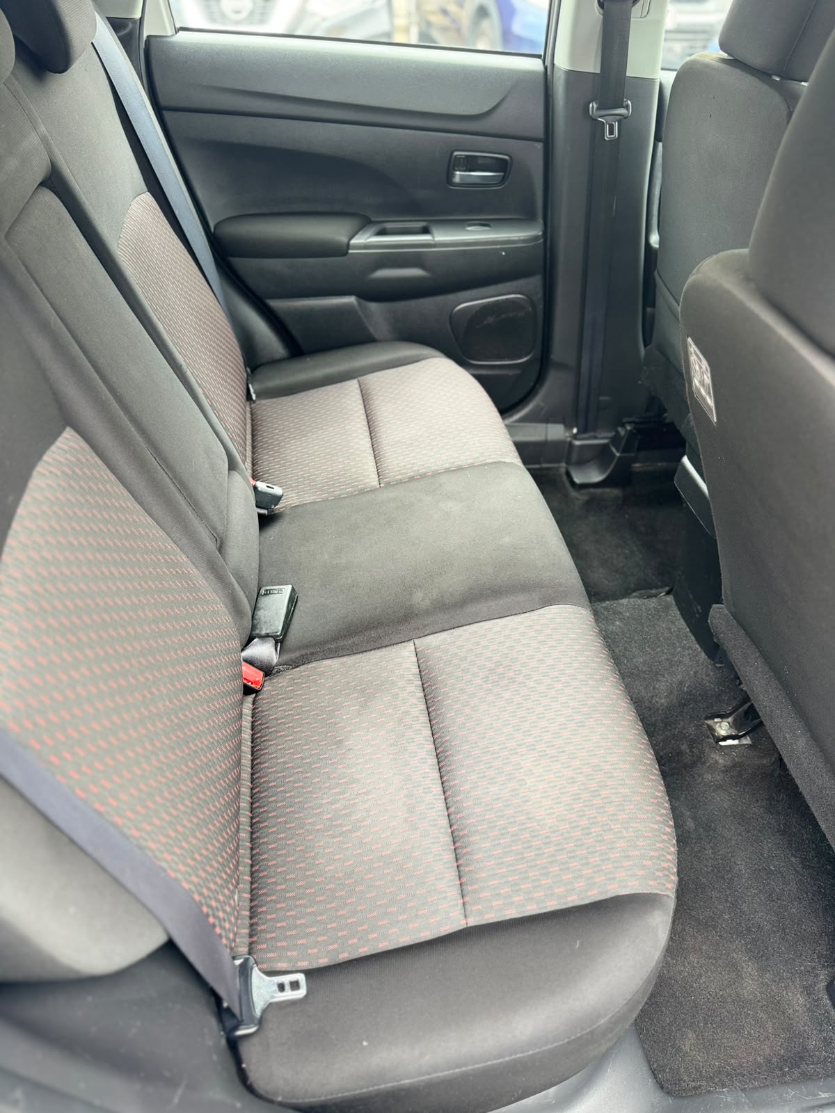 2019 Mitsubishi ASX ES Petrol in White.
