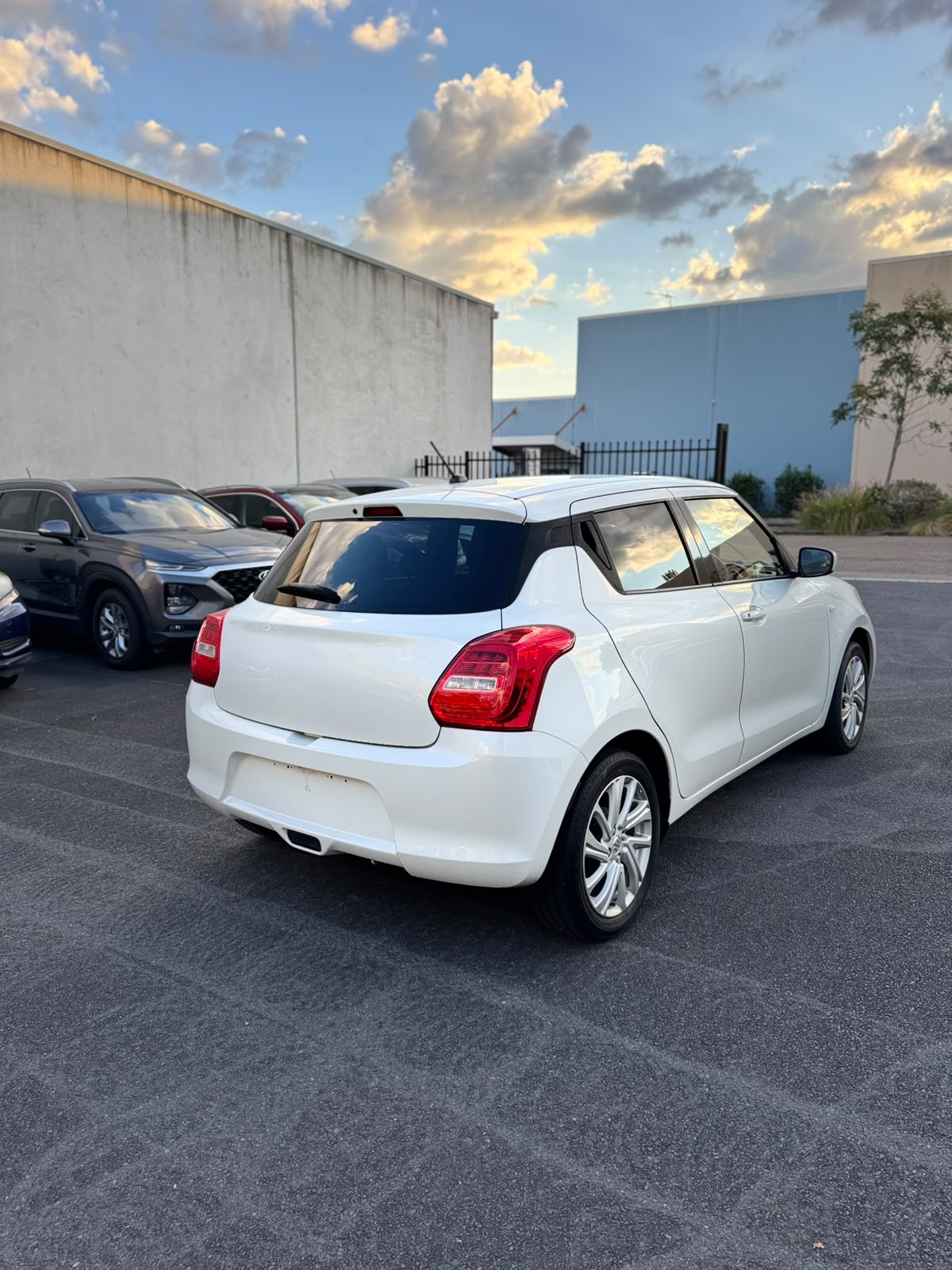 2022 Suzuki Swift GL Navigator Hatchback in White.