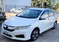 2014 Honda Grace Sedan in White.