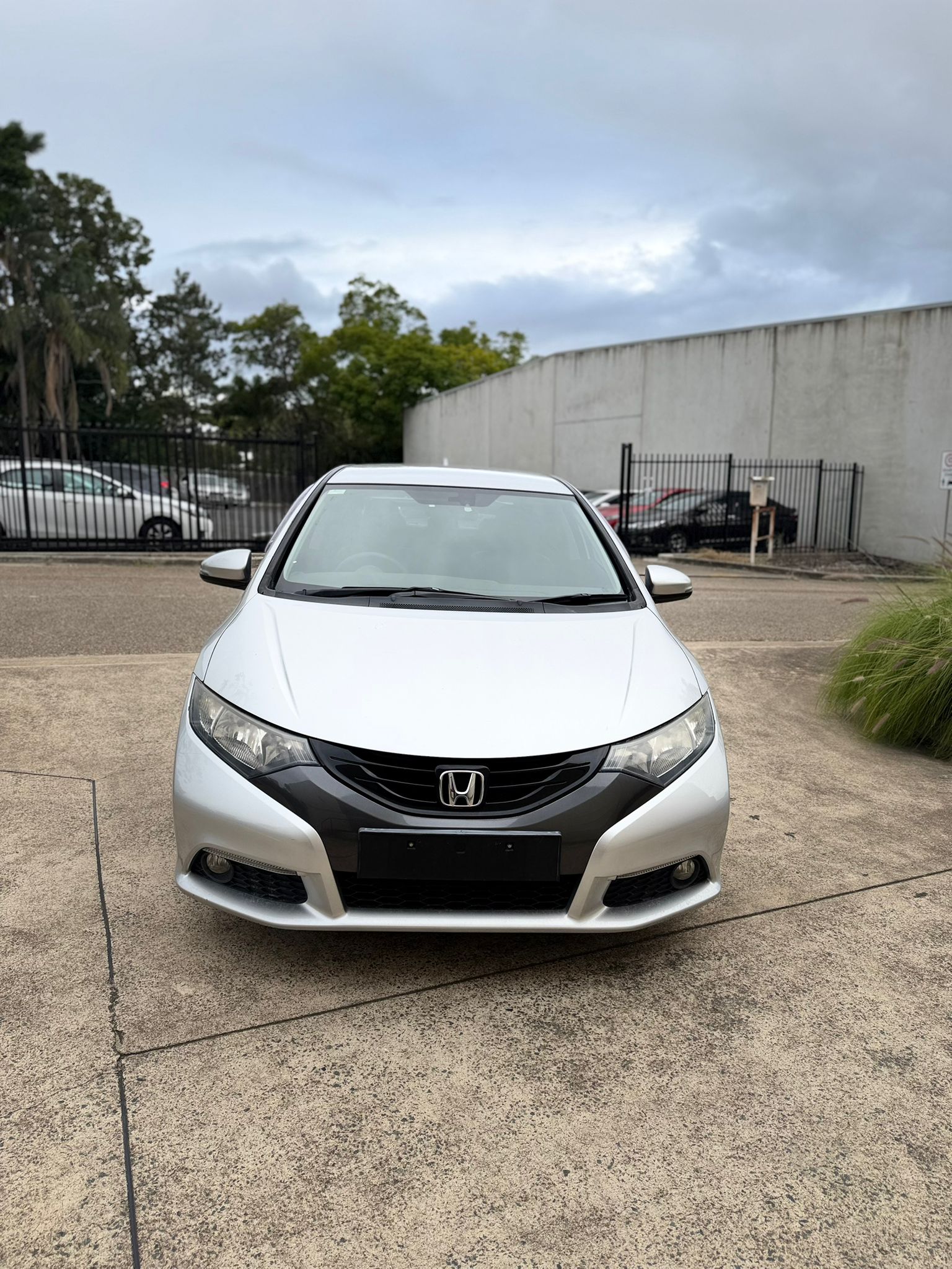 2012 Honda Civic VTi-L Hatch in Silver.