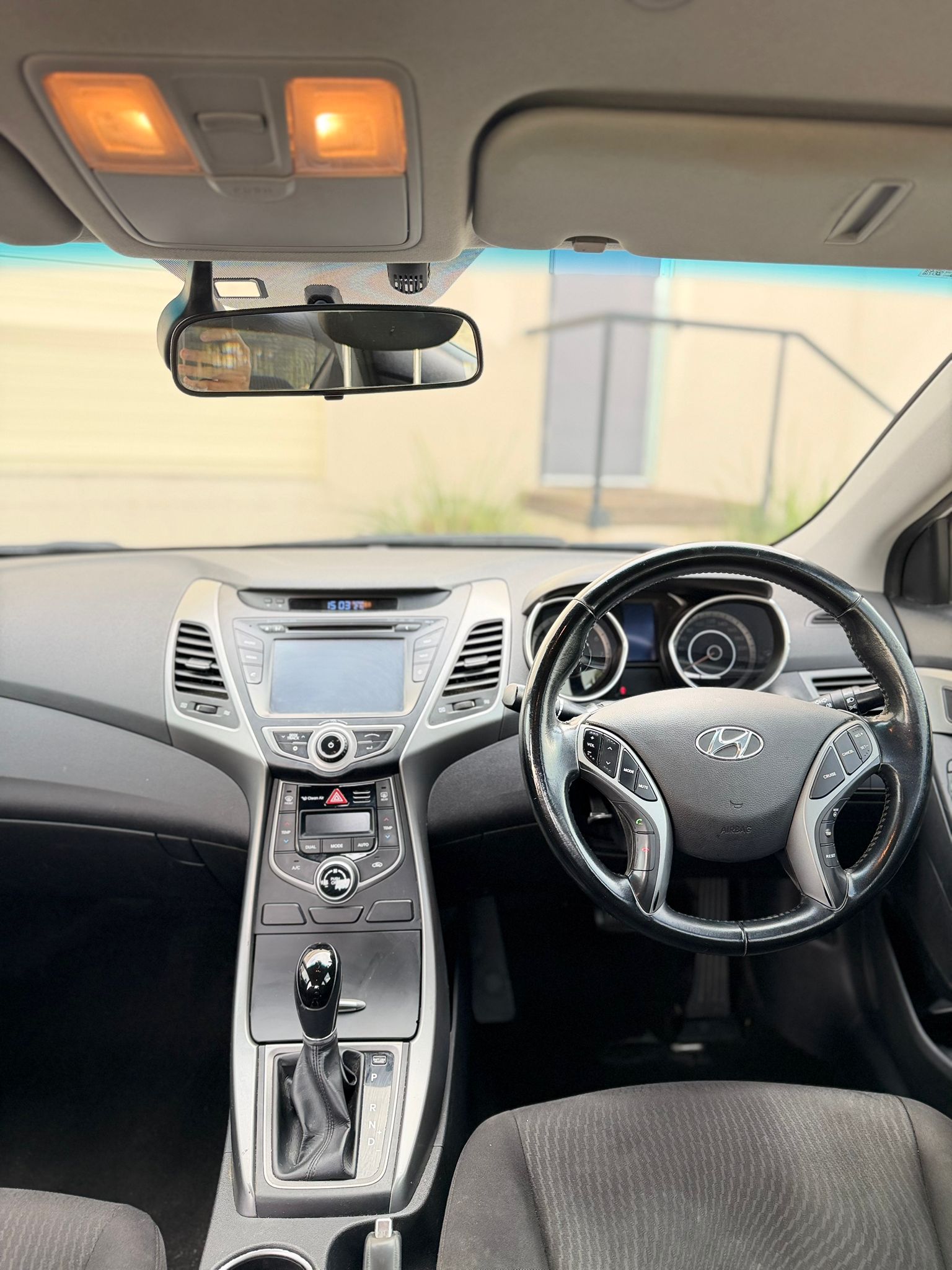 2015 Hyundai Elantra Elite MD3 Sedan in White.