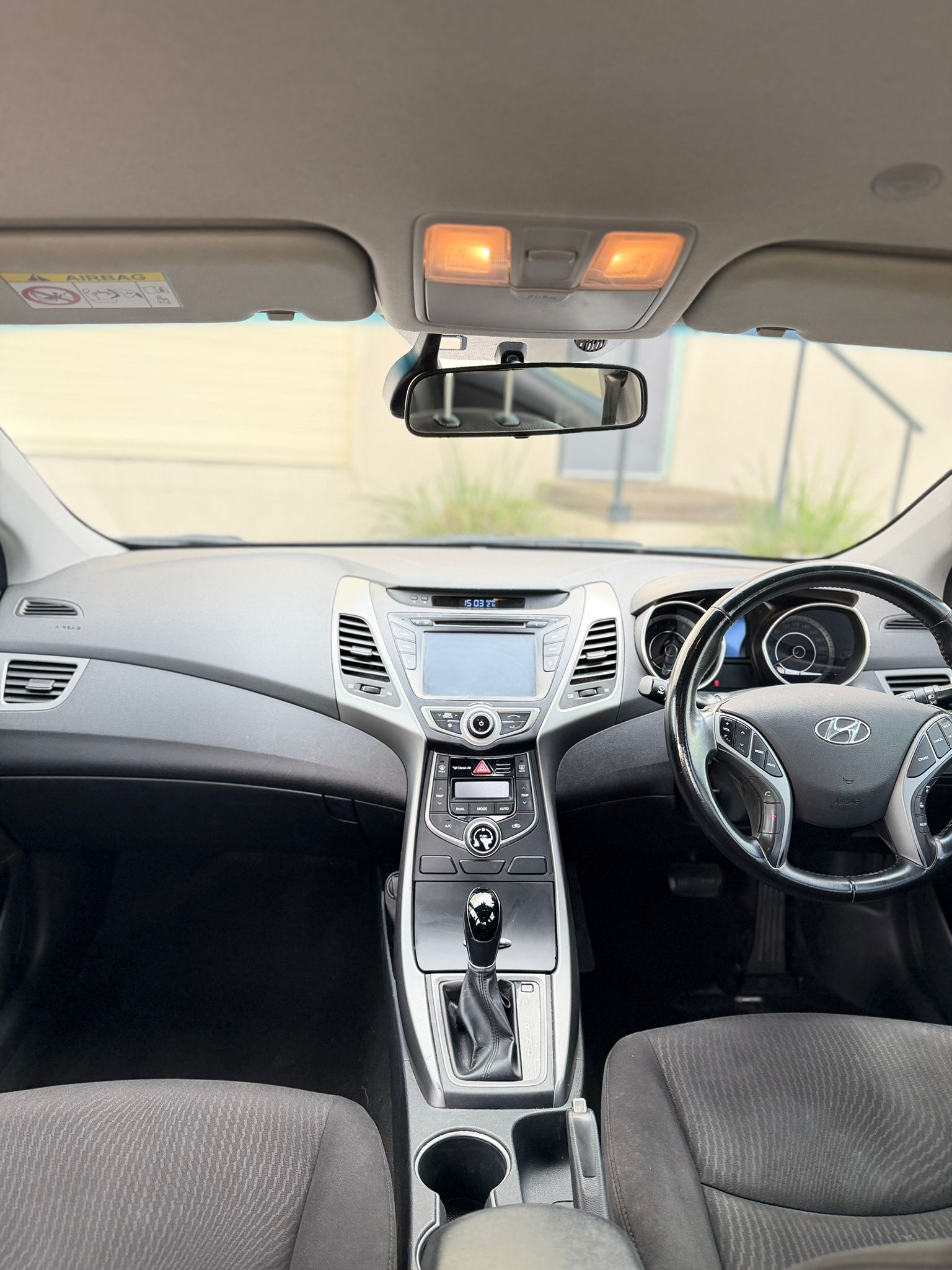 2015 Hyundai Elantra Elite MD3 Sedan in White.