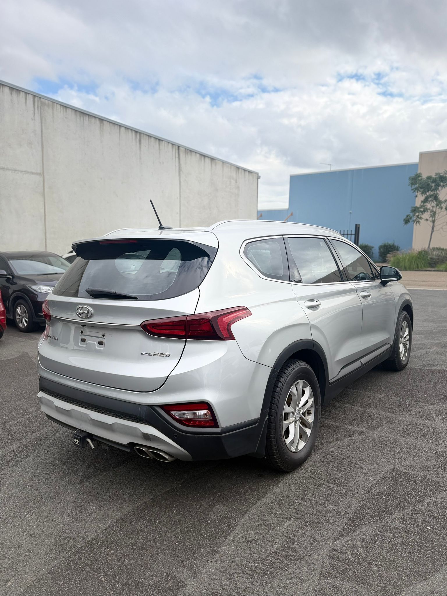 2020 Hyundai Santa Fe TM2 2.2D Active CRDi Station Wagon in Silver.