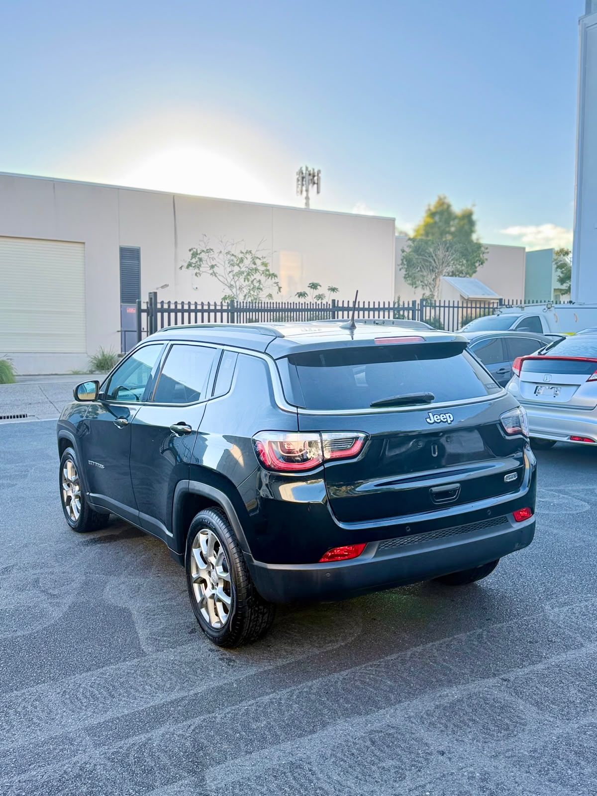 2021 Jeep Compass Launch Edition M6 MY21 Wagon in Black.