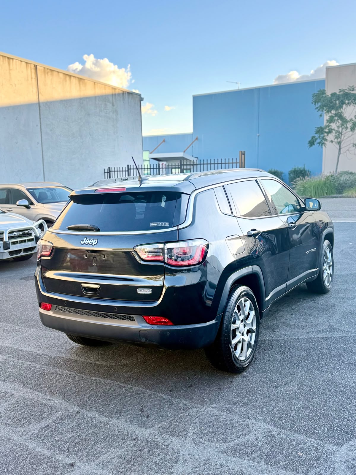 2021 Jeep Compass Launch Edition M6 MY21 Wagon in Black.