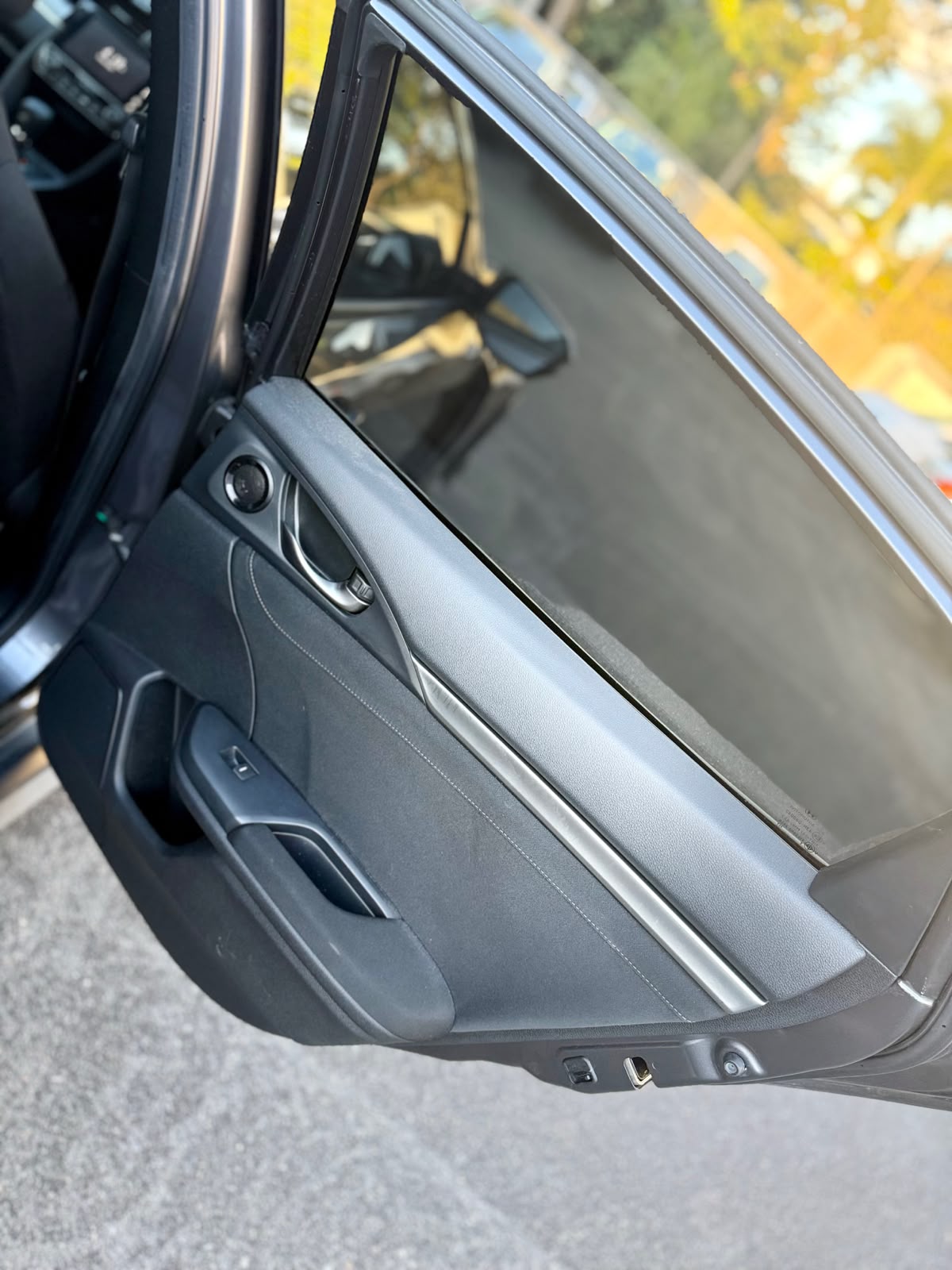 2018 Honda Civic VTi-L 10th Gen MY18 Hatchback in Grey.