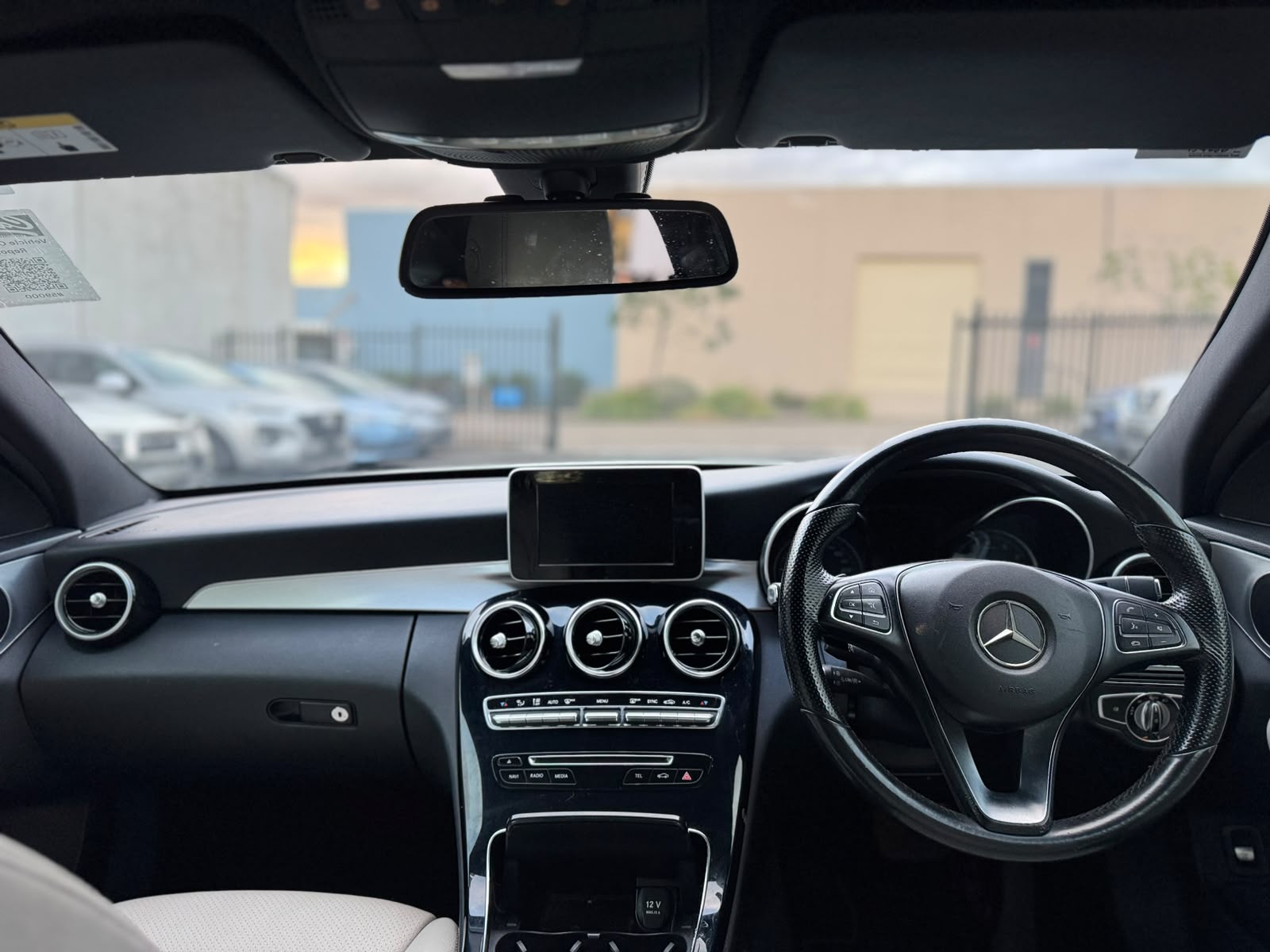 2014 Mercedes-Benz C-Class C200 W205 Sedan in White.