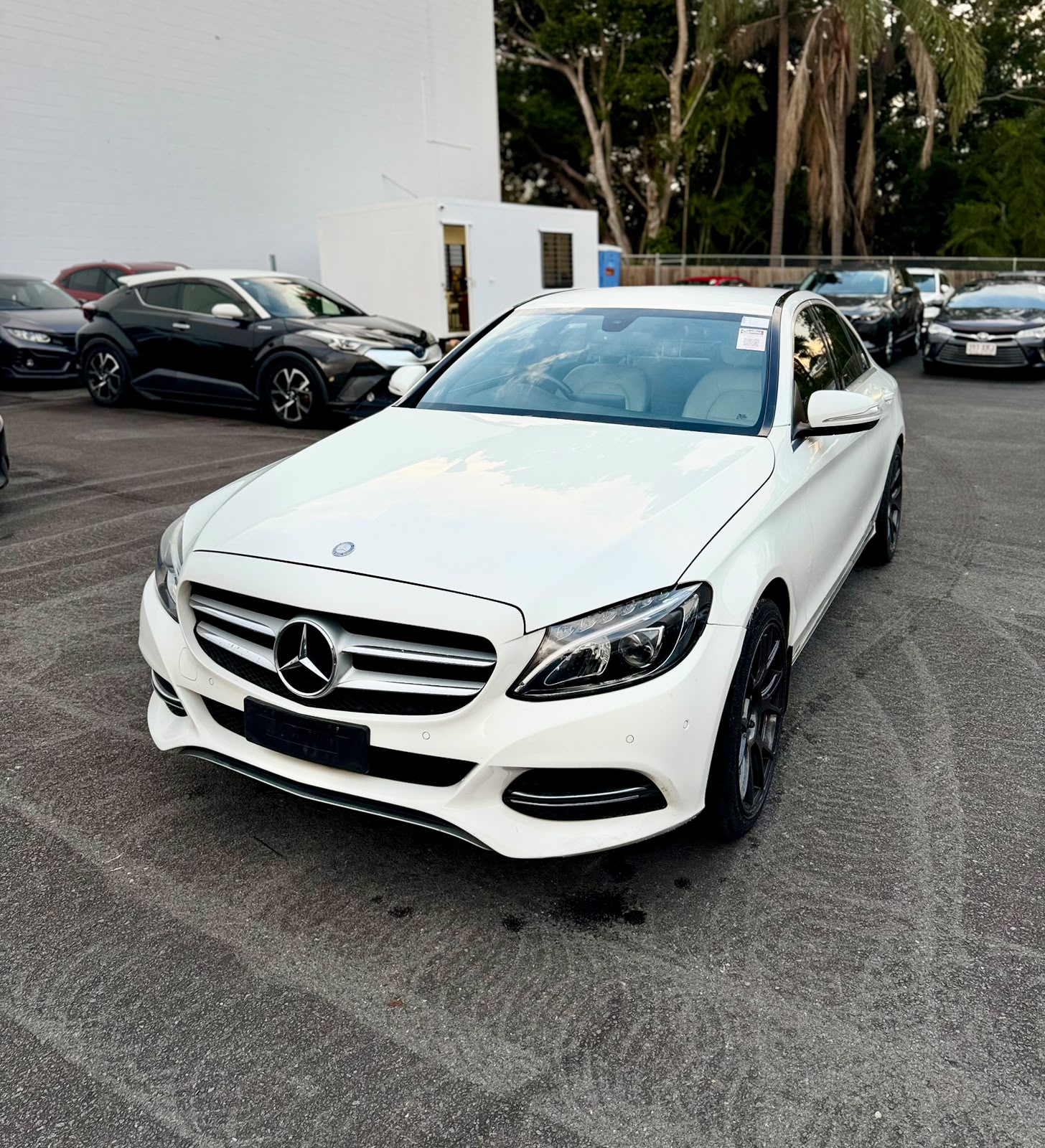 2014 Mercedes-Benz C-Class C200 W205 Sedan in White.