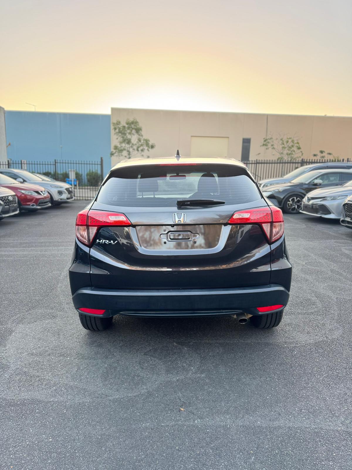 2018 Honda HR-V VTi SUV in Grey.