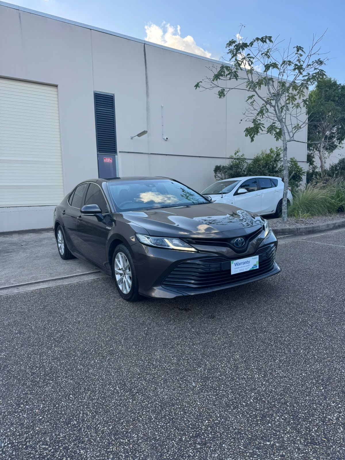 2020 Toyota Camry Ascent Hybrid Sedan – Brown