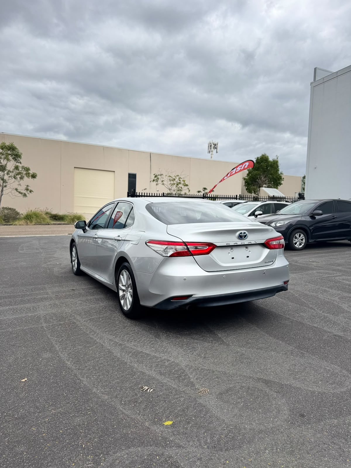 2020 Toyota Camry Ascent Hybrid Sedan in Silver.