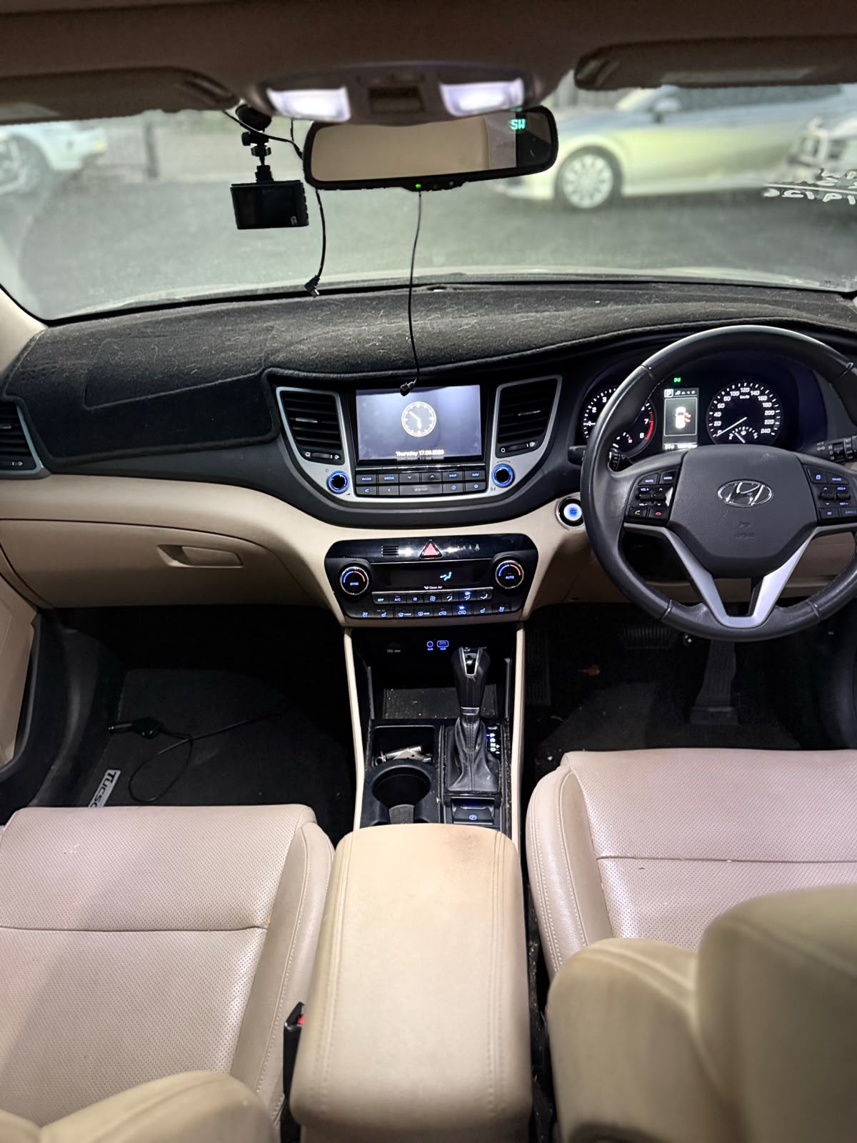 2015 Hyundai Tucson Highlander TLE Wagon in Black.