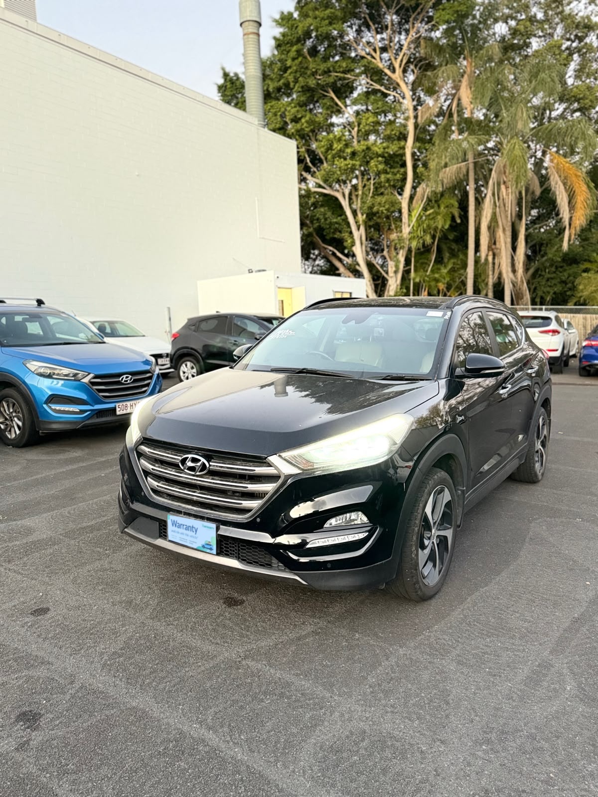2015 Hyundai Tucson Highlander TLE Wagon in Black.