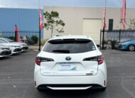 2019 Toyota Corolla Touring Wagon Hybrid in White
